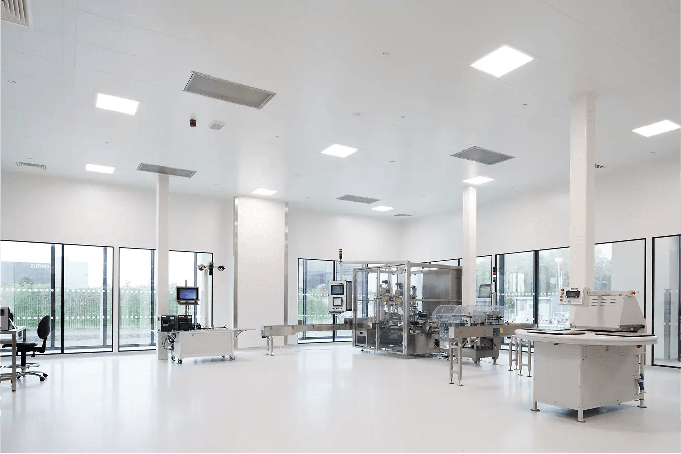 pharmaceutical-cleanroom-equipment